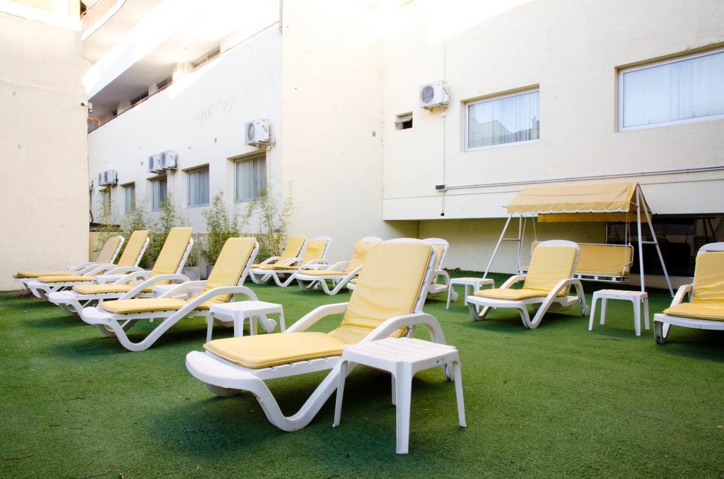 Los Sauces Hotel & Spa Вилья-Карлос-Пас Экстерьер фото